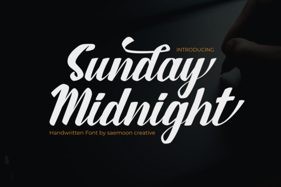 Sunday Midnight: A Script Font That Embodies Timeless Elegance